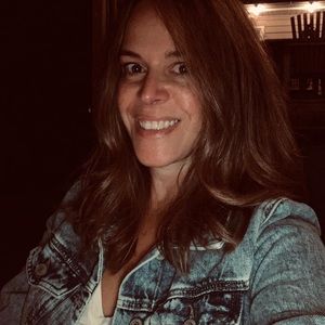 Meet your Posher, Anita